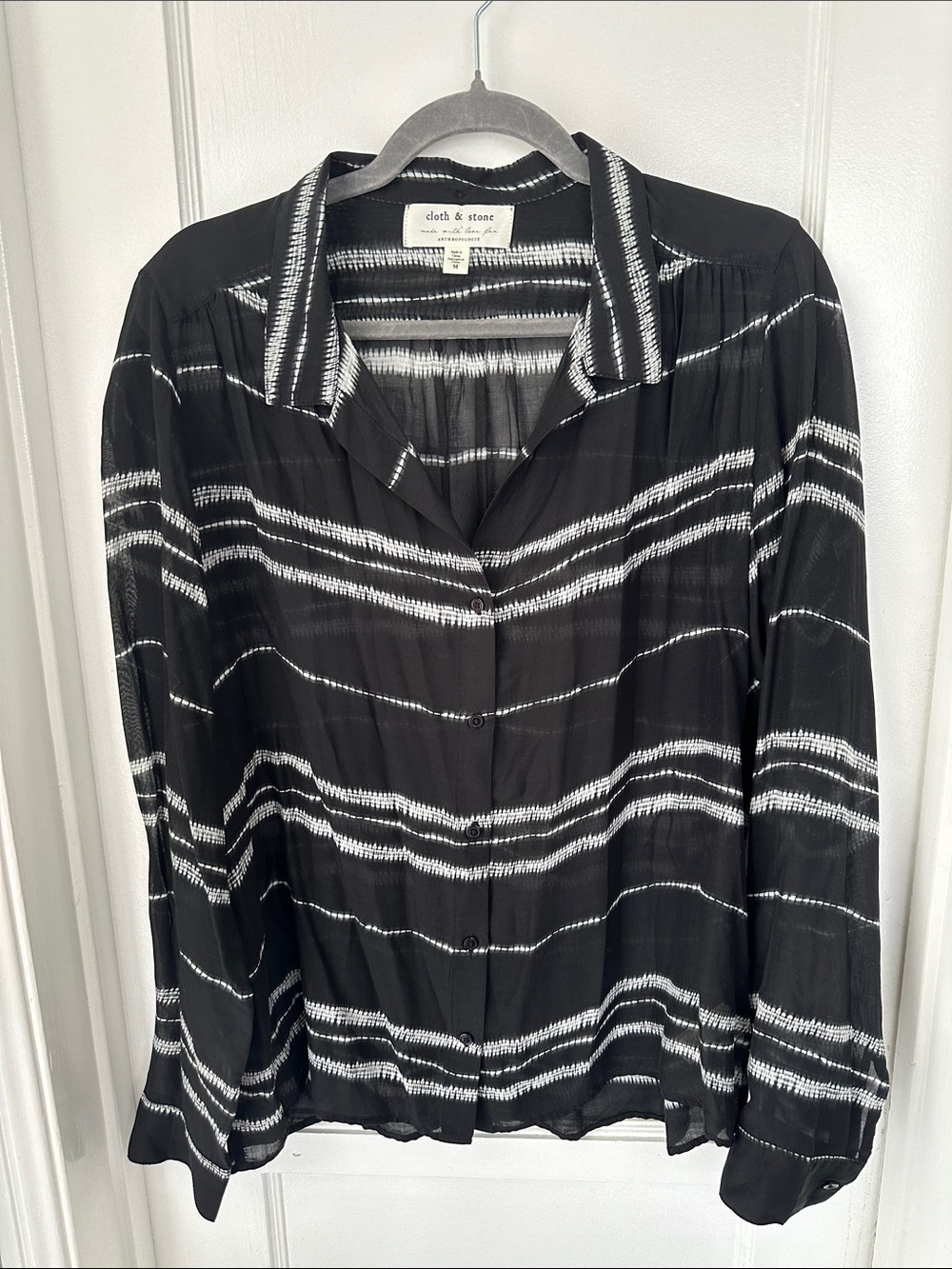 cloth & stone Black and White Striped Button-Up Shirt Size Medium
